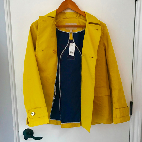 Banana Republic Rain Jacket - Picture 7 of 7